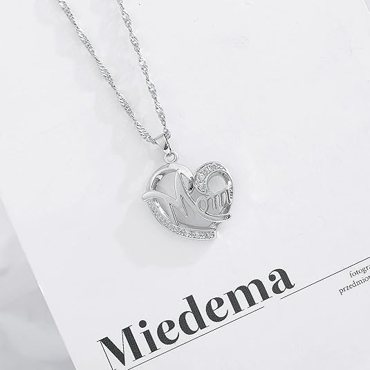 Love Heart Necklace for Mom – Beautiful Mother’s Day & Birthday Jewelry Gift