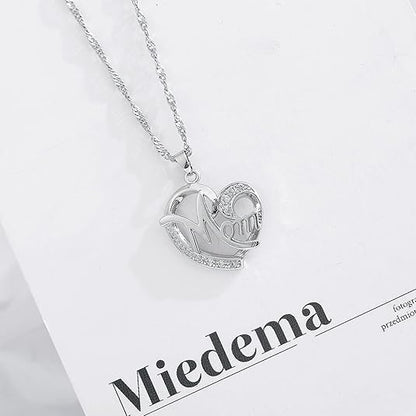 Love Heart Necklace for Mom – Beautiful Mother’s Day & Birthday Jewelry Gift