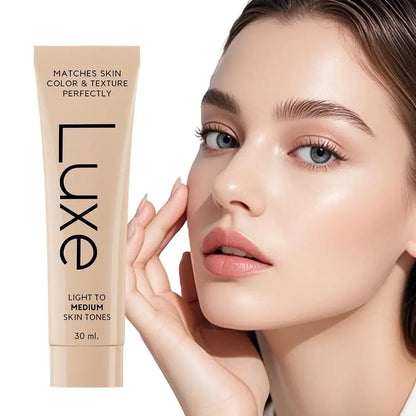 Long-Lasting Liquid Foundation – Full Coverage & Moisturizing Formula